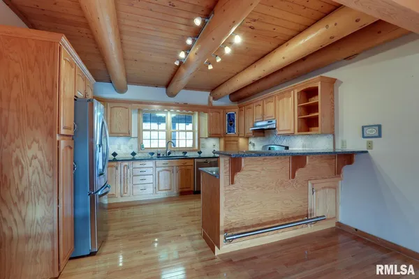 $699,900 | 31982 Sheldons Grove Road, Browning, IL 62624