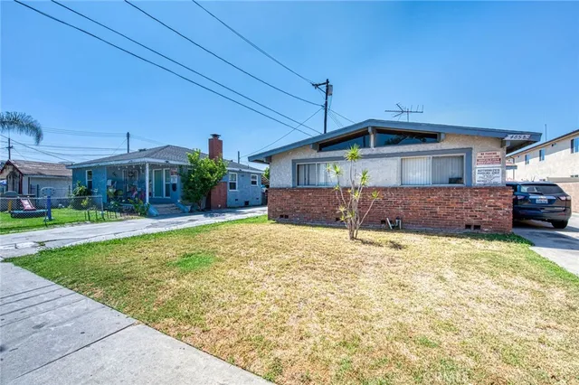 $3,950,000 | 4858 Live Oak Street, Cudahy, CA 90201