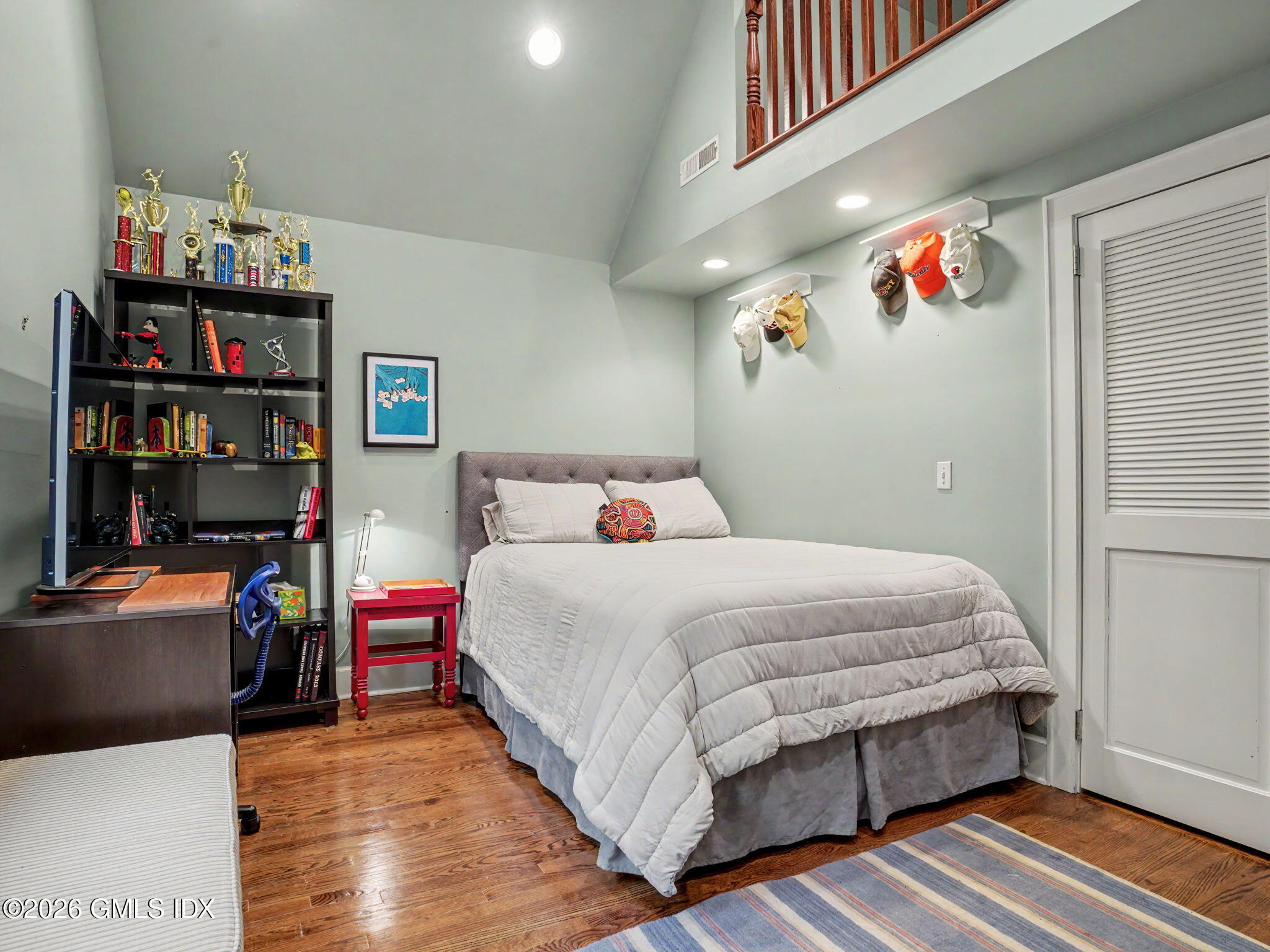 46 Valleywood Road Greenwich, CT 06830 - Photo 24 of 38 46-web-or-mls-46-valleywood-rd