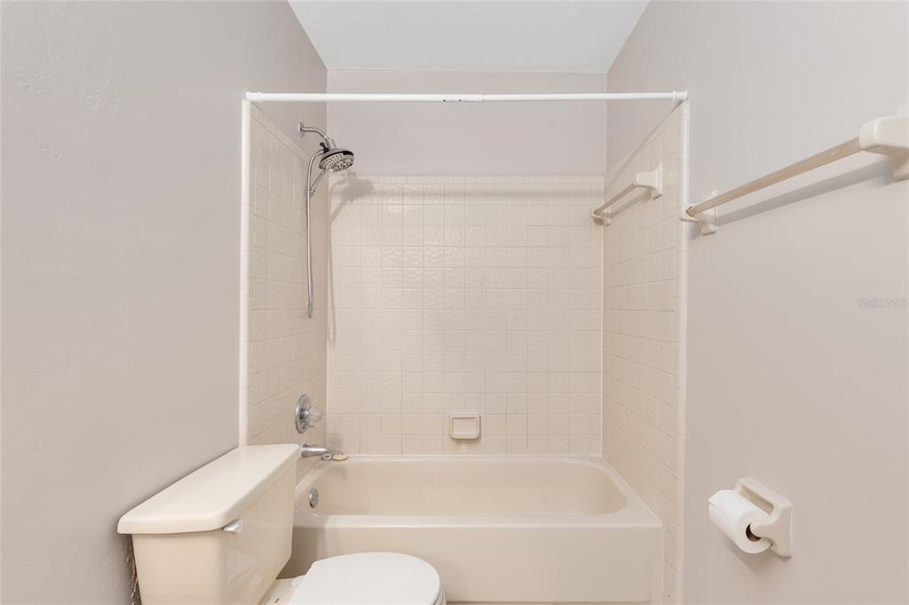 900 Southwest 62nd Boulevard, Unit I51 Gainesville, FL 32607 - Photo 23 of 34