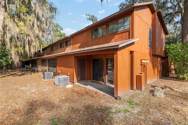 $1,600 | 900 Southwest 62nd Boulevard, Unit I51, Gainesville, FL 32607