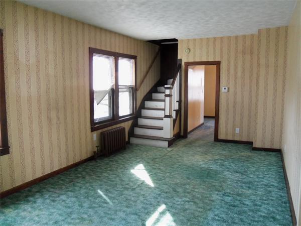 37 Goodwin Street Springfield, MA 01151 - Photo 8 of 14
