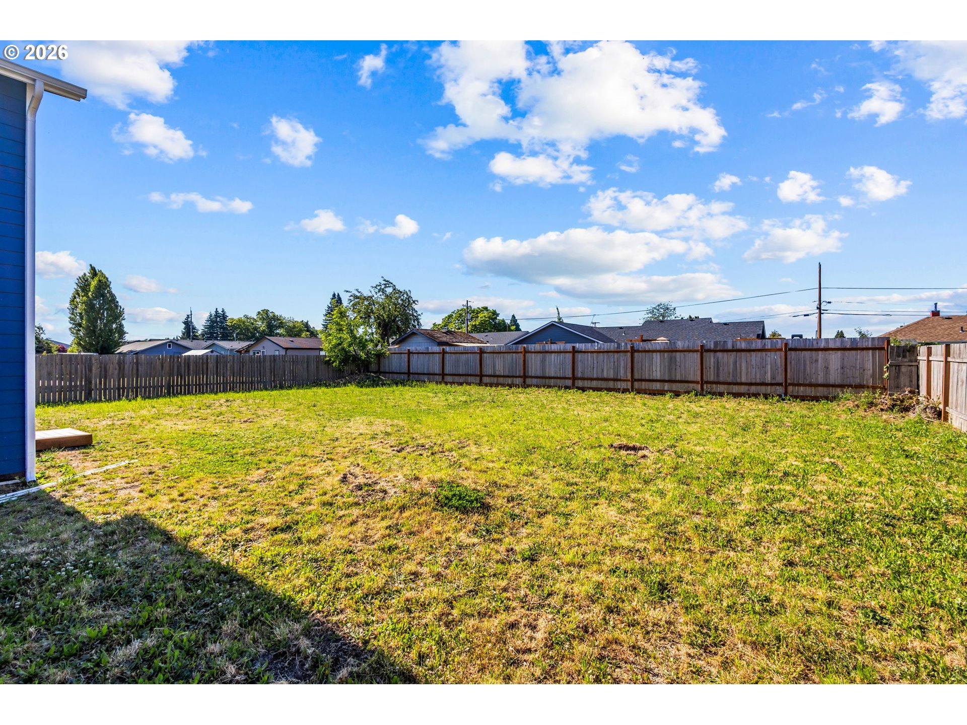 805 West Sherman Street Lebanon, OR 97355 - Photo 27 of 31
