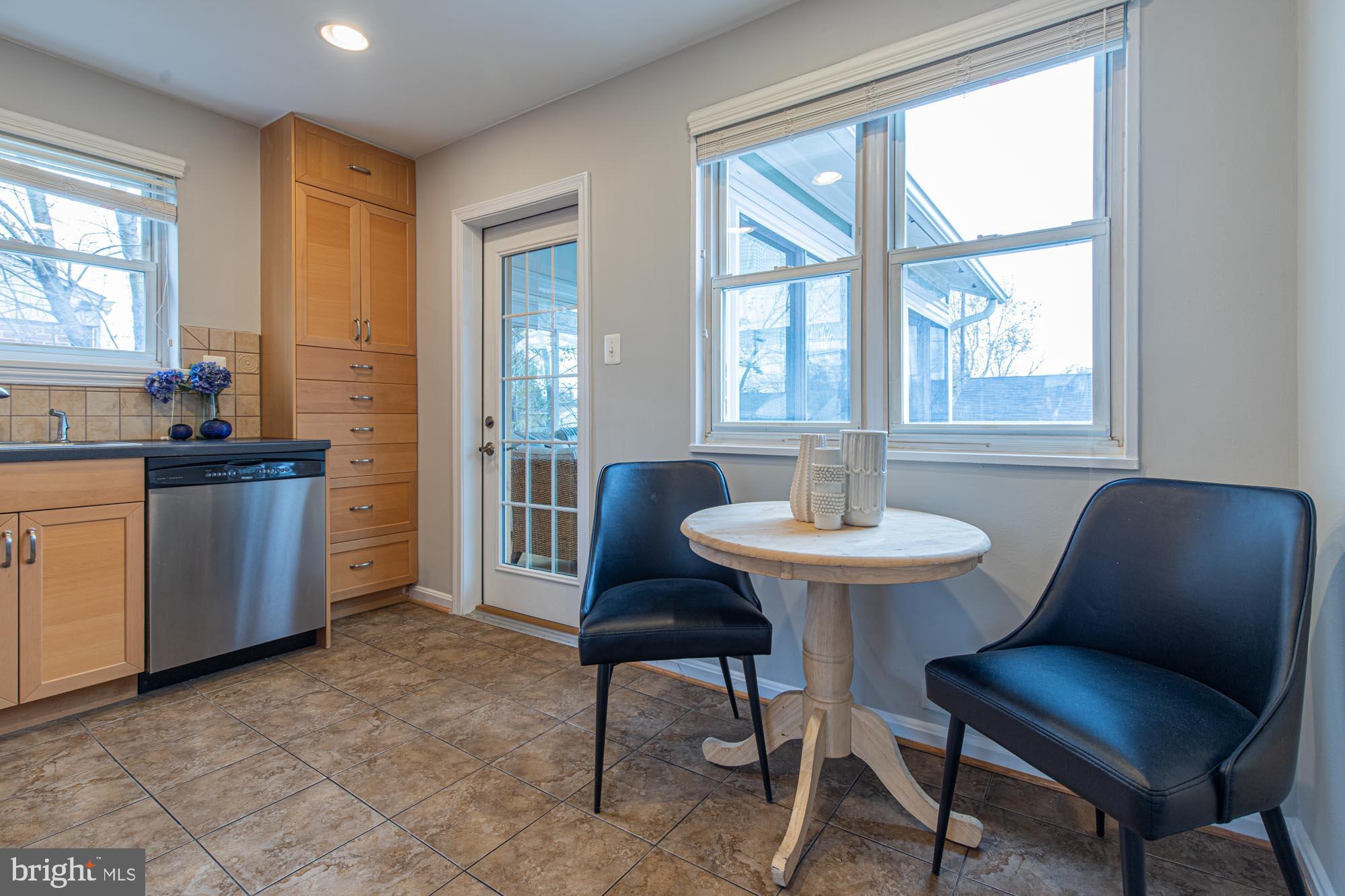 9604 Merwood Lane Silver Spring, MD 20901 - Photo 12 of 45 Gallery Image 12