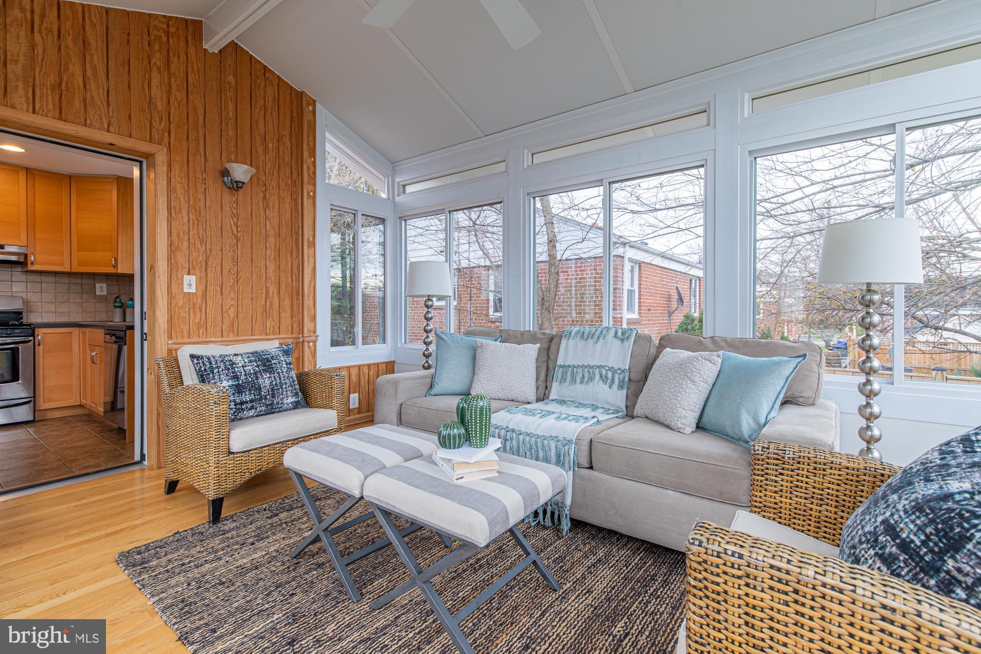 9604 Merwood Lane Silver Spring, MD 20901 - Photo 17 of 45 Gallery Image 17