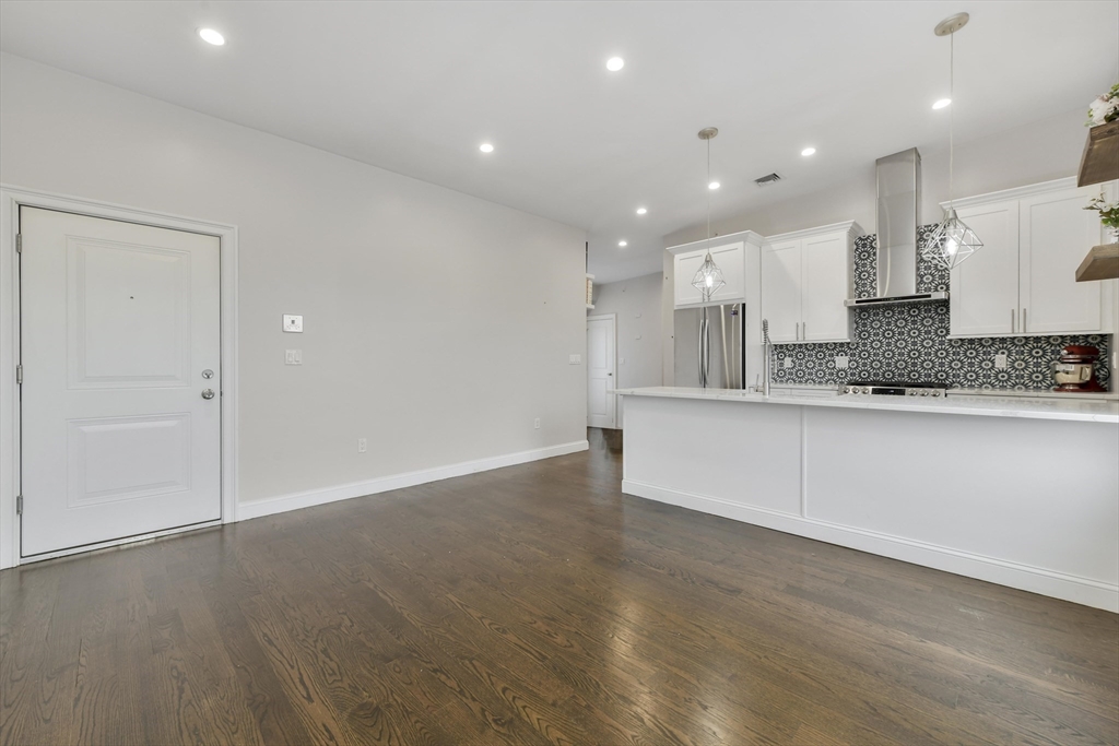 189 Trenton Street, Unit 6 Boston, MA 02128 - Photo 6 of 21