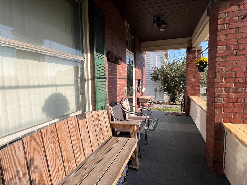 Front porch!