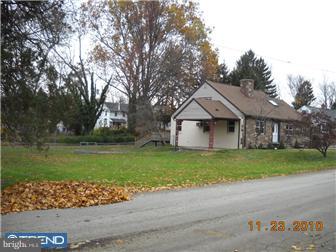 33 South Wakefield Road Norristown, PA 19403 - Photo 12 of 12