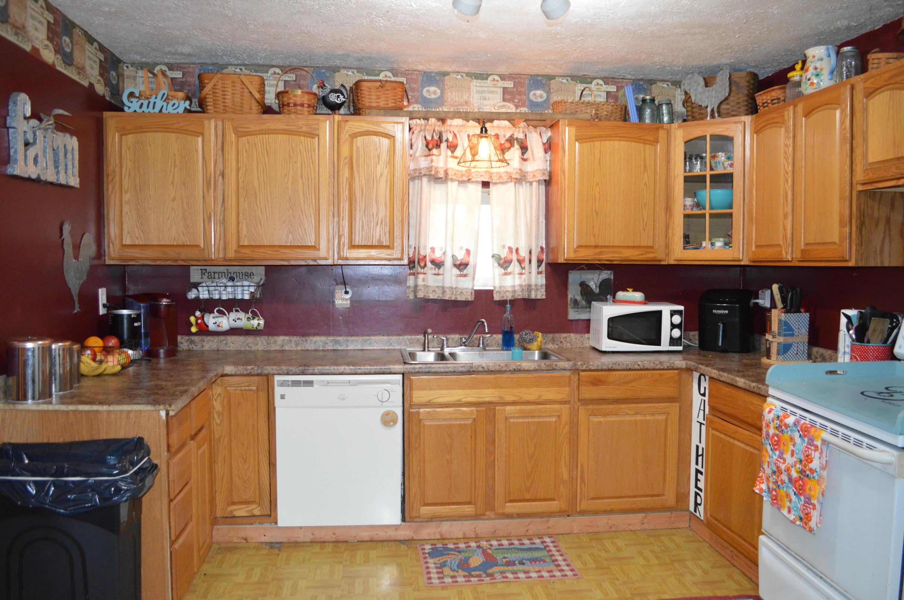 10604 Hayesville Road Kingston, OH 45644 - Photo 4 of 51 Gallery Image 4