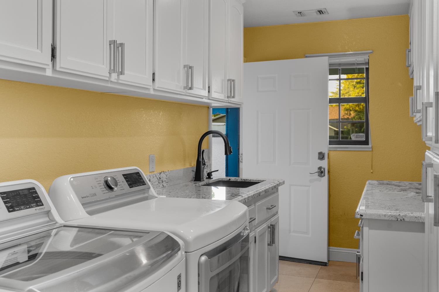 1801 Arroyo Drive Auburn, CA 95603 - Photo 26 of 68