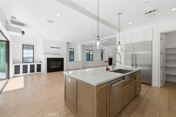 $17,000 | 1405 Oak Avenue, Manhattan Beach, CA 90266