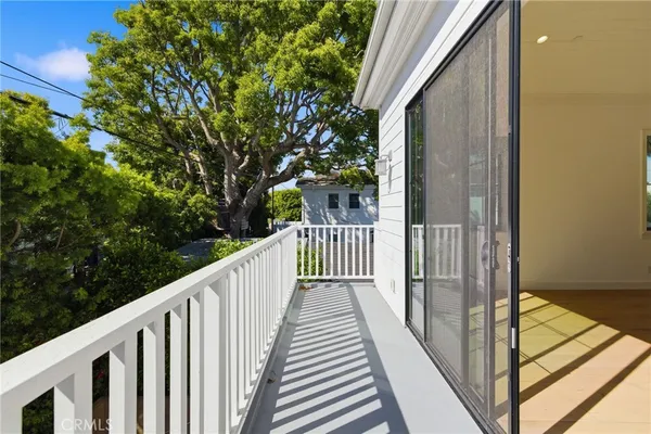 $17,000 | 1405 Oak Avenue, Manhattan Beach, CA 90266