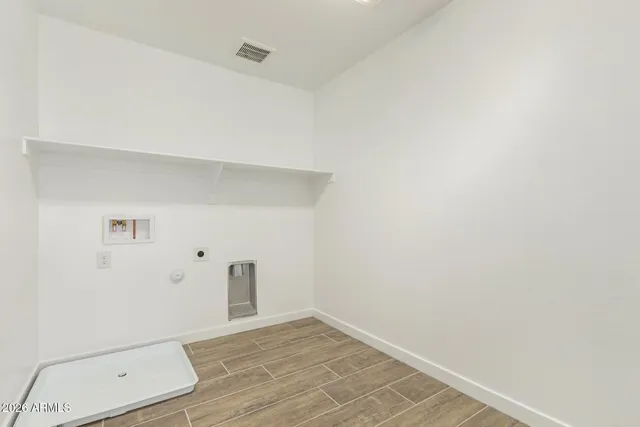 $529,995 | 15841 West Vogel Avenue, Goodyear, AZ 85338