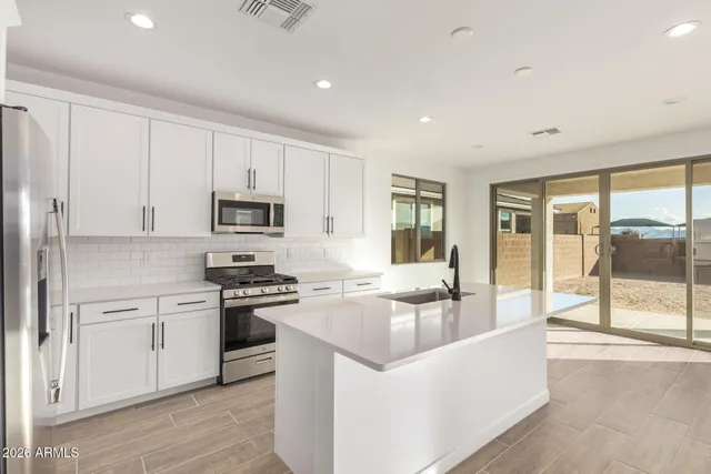 $529,995 | 15841 West Vogel Avenue, Goodyear, AZ 85338