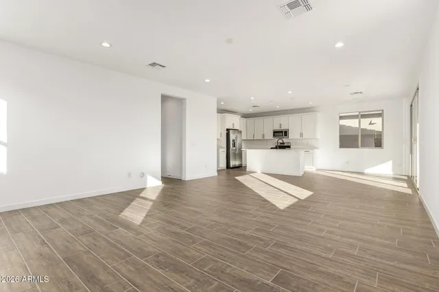 $529,995 | 15841 West Vogel Avenue, Goodyear, AZ 85338