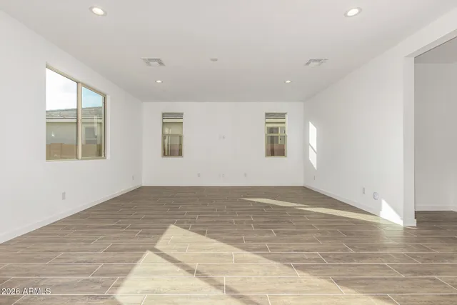 $529,995 | 15841 West Vogel Avenue, Goodyear, AZ 85338