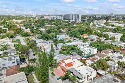$1,250,000 | 1727 Southwest 11th Terrace, Miami, FL 33135