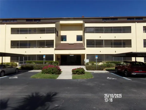 $229,900 | 13612 South Village Drive, Unit 5307, Tampa, FL 33618