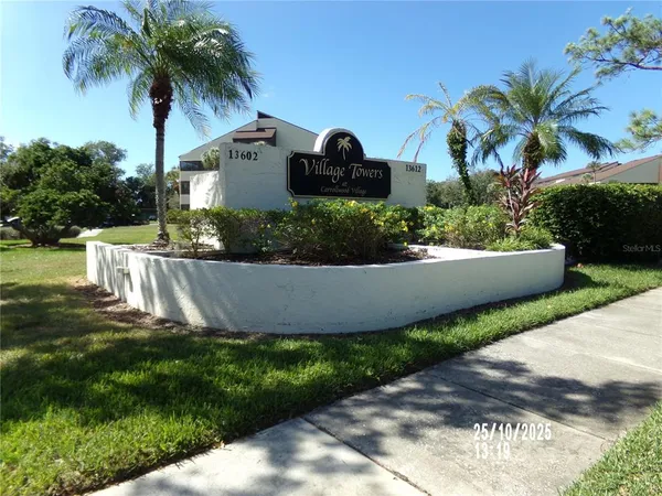 $229,900 | 13612 South Village Drive, Unit 5307, Tampa, FL 33618