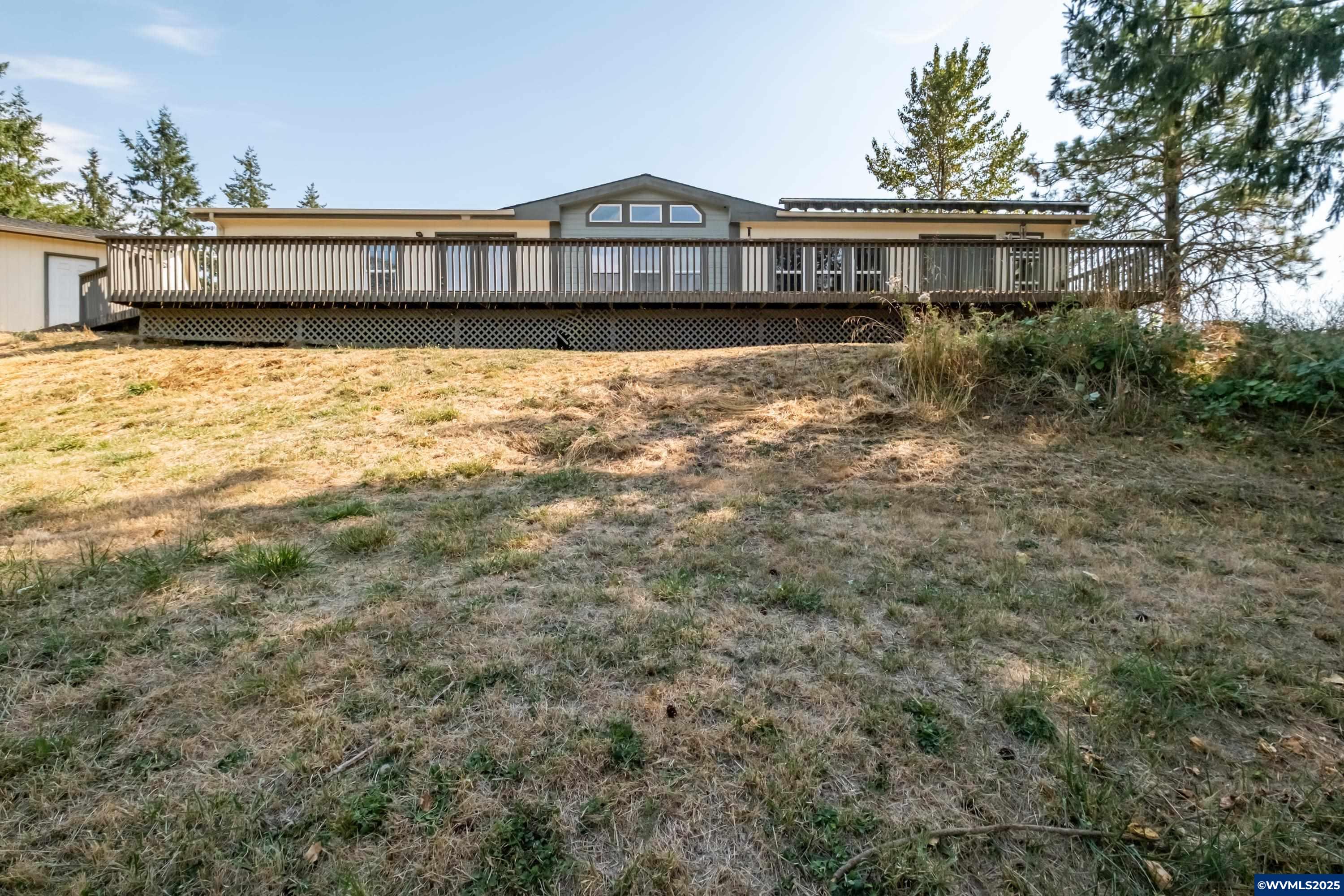 30522 West View Street Lebanon, OR 97355 - Photo 37 of 49