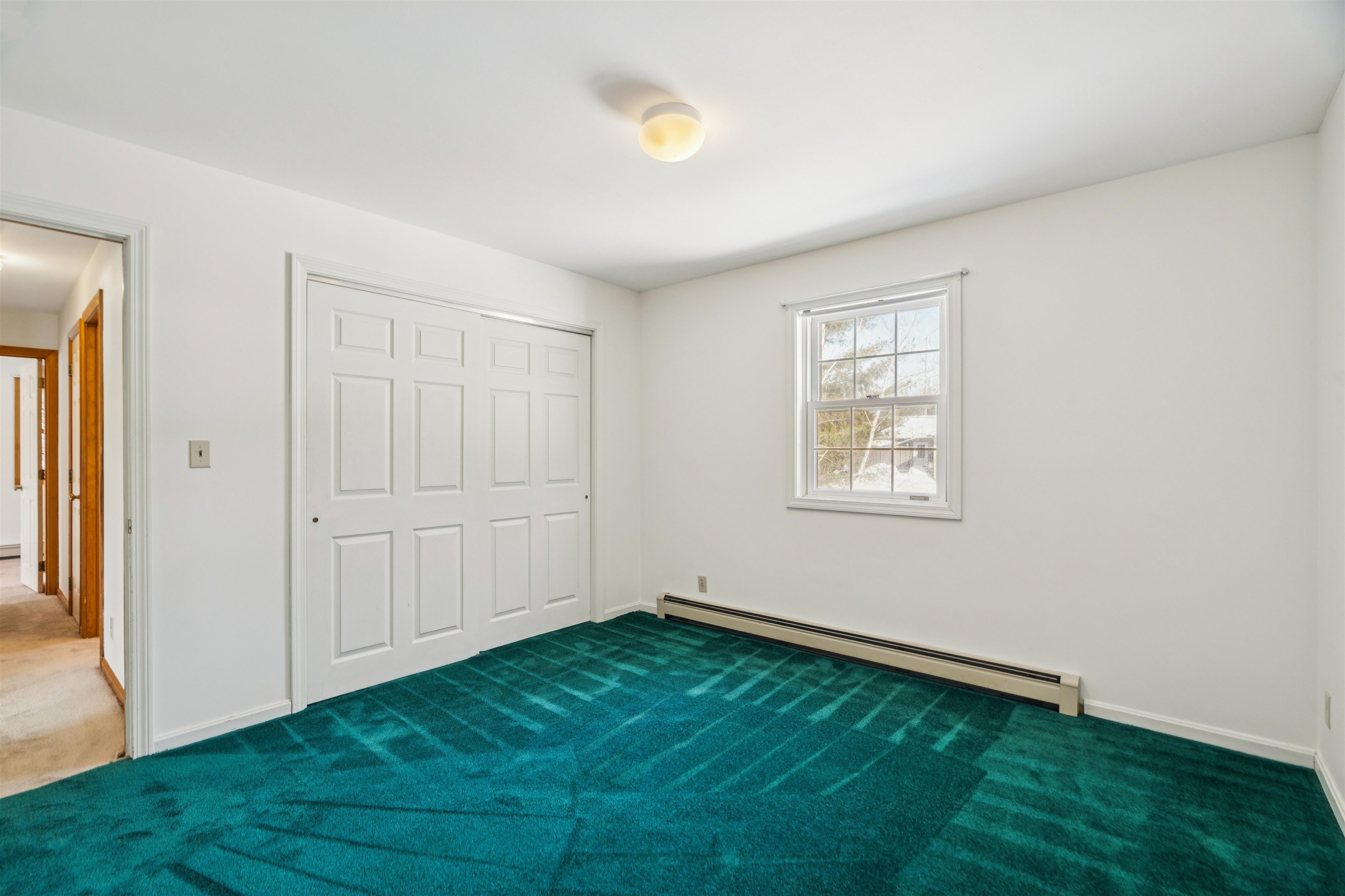 192 Cross Street Hartford, VT 05001 - Photo 23 of 33
