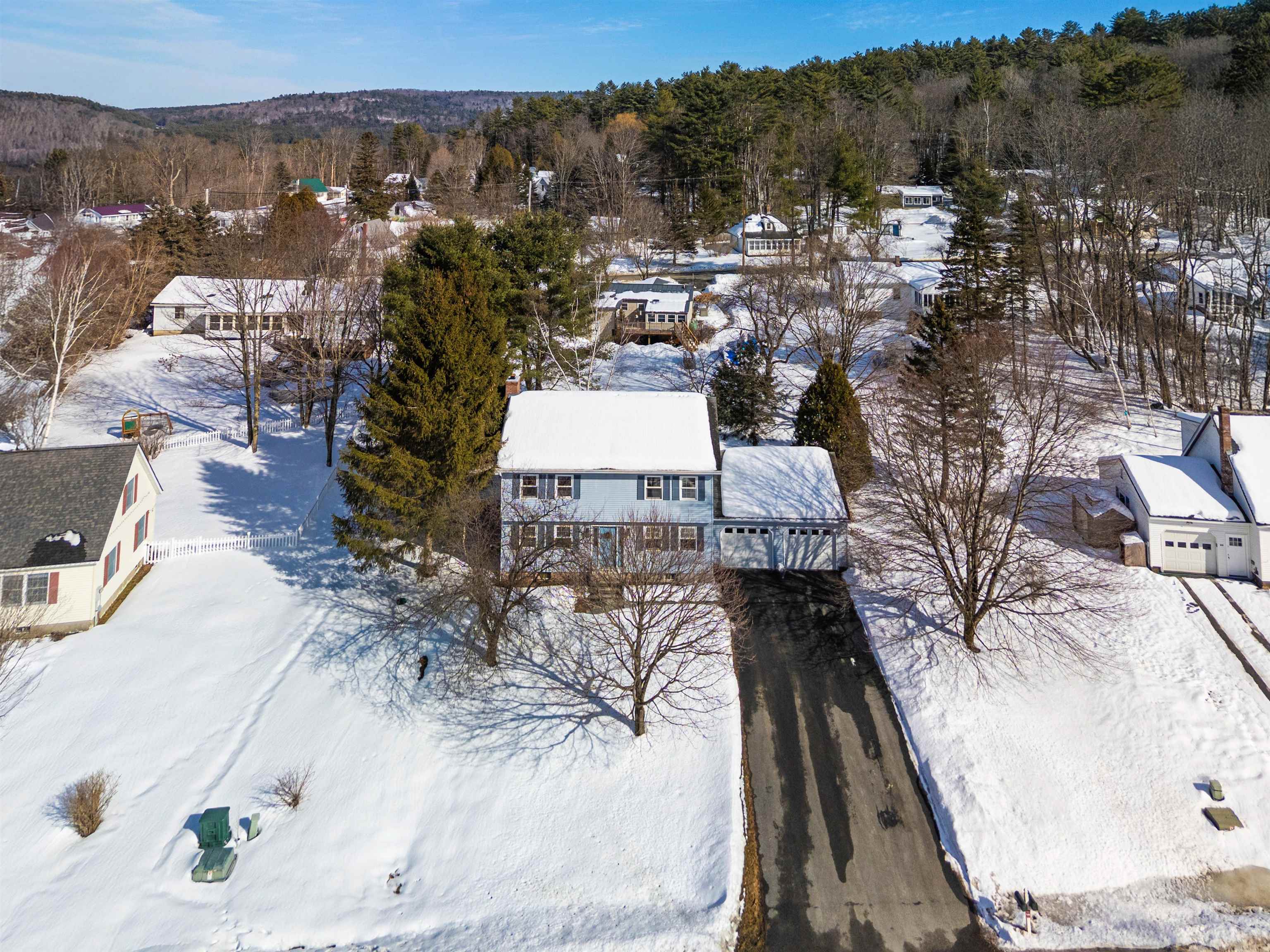 192 Cross Street Hartford, VT 05001 - Photo 28 of 33