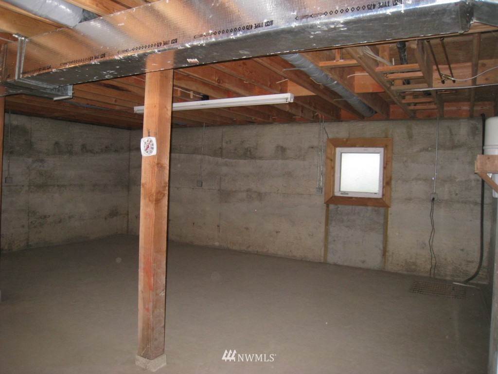 102 Shari Lane Amanda Park, WA 98526 - Photo 11 of 15