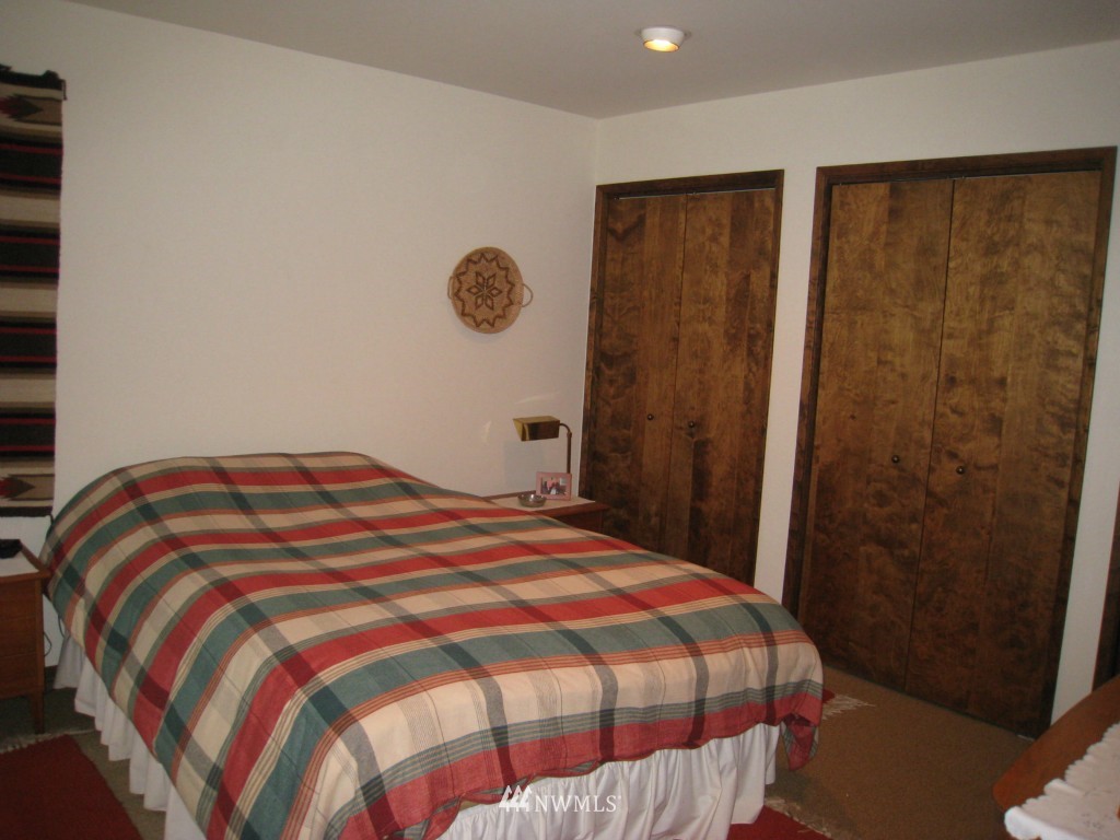 102 Shari Lane Amanda Park, WA 98526 - Photo 6 of 15