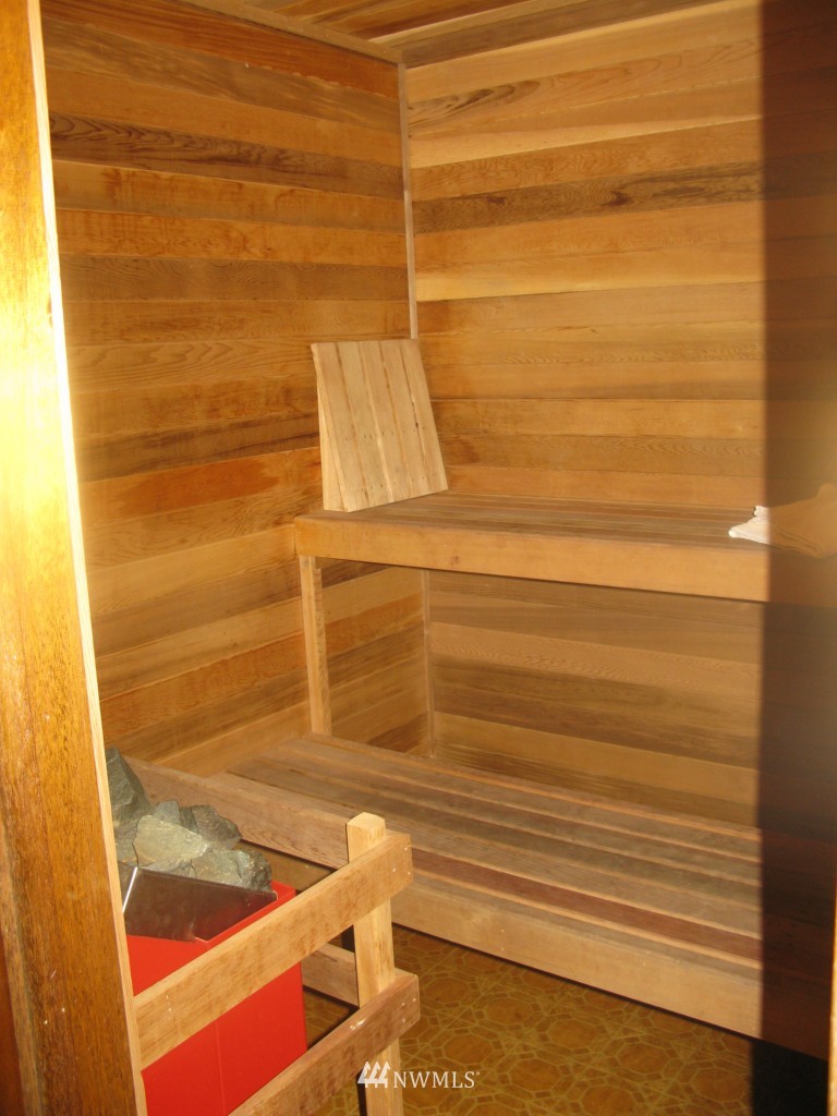 102 Shari Lane Amanda Park, WA 98526 - Photo 8 of 15