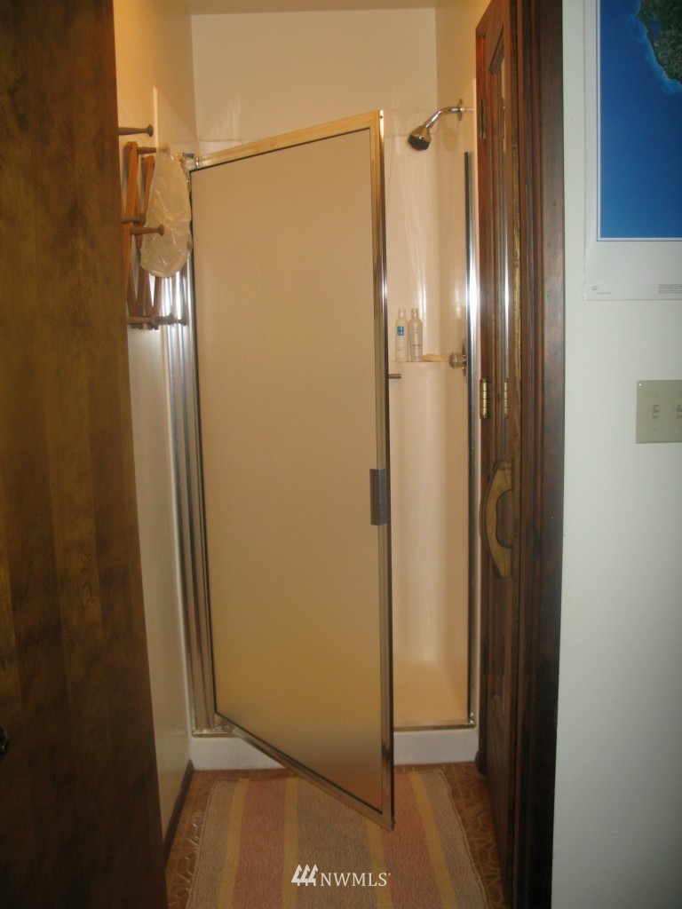 102 Shari Lane Amanda Park, WA 98526 - Photo 9 of 15