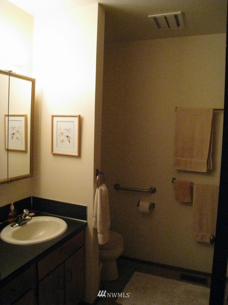 102 Shari Lane Amanda Park, WA 98526 - Photo 10 of 15