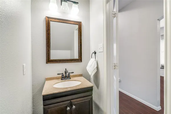 $425,000 | 1941 Random Oaks Drive, Rockwall, TX 75087