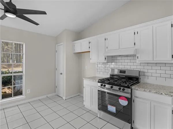 $272,000 | 1329 Birdsong Lane, Hampton, GA 30228