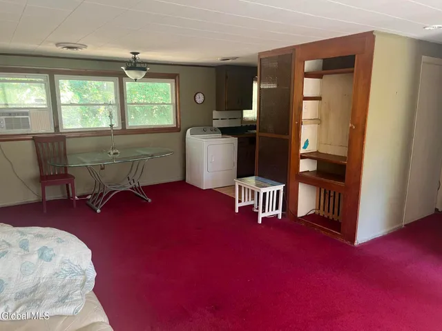 $170,000 | 11 Fairview Lane, Kingsbury, NY 12839