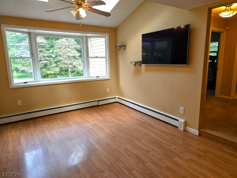 17 Youngs Road Newton, NJ 07860 - Photo 12 of 25