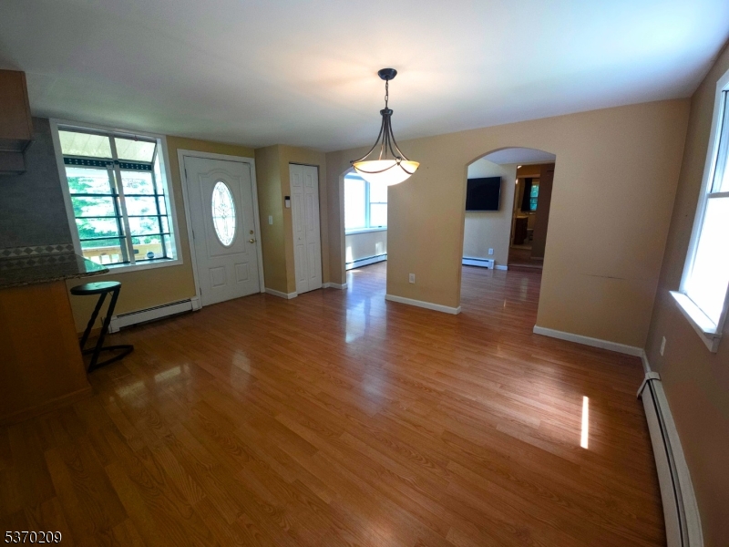 17 Youngs Road Newton, NJ 07860 - Photo 8 of 25