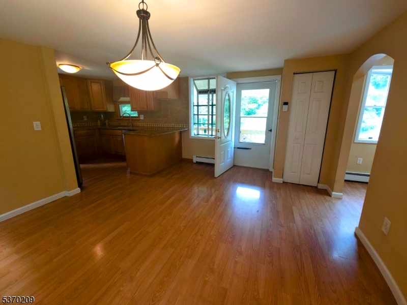 17 Youngs Road Newton, NJ 07860 - Photo 9 of 25