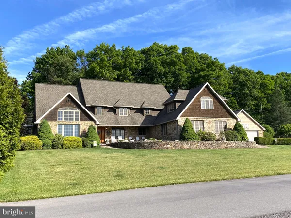 $799,900 | 206 Pinecrest Drive, Frostburg, MD 21532