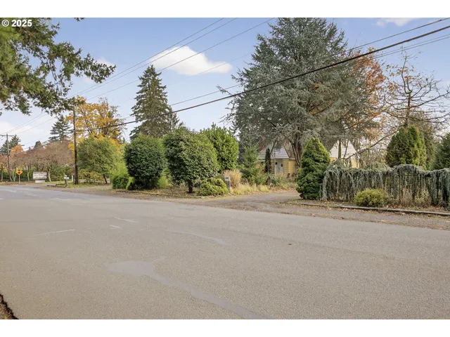 $825,000 | 1830 Northeast 132nd Avenue, Portland, OR 97230