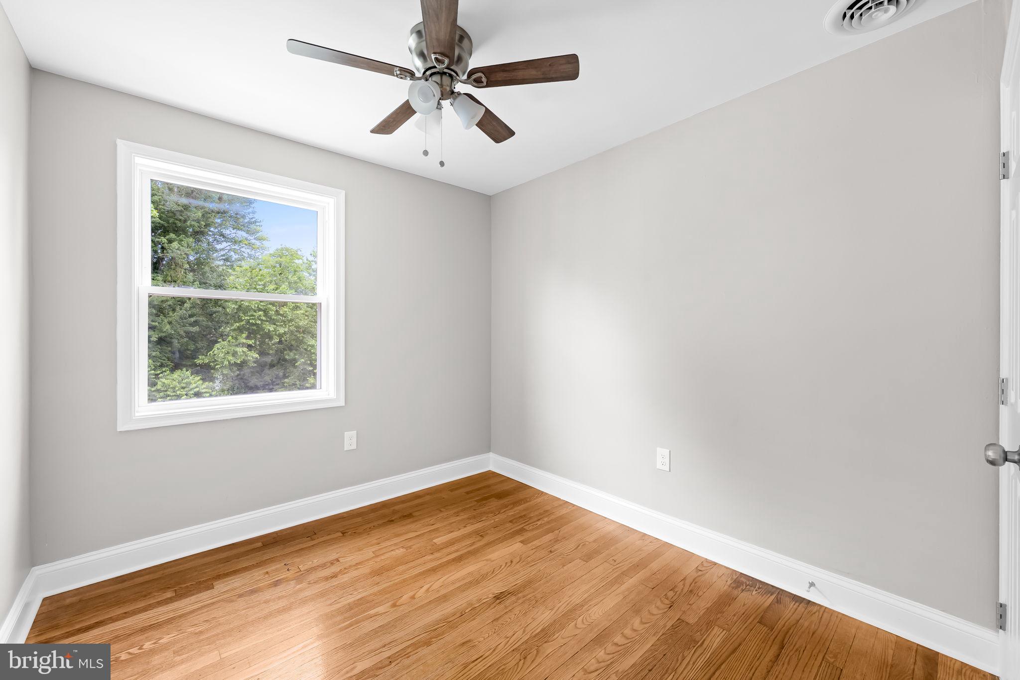 1191 Granville Road Baltimore, MD 21207 - Photo 27 of 36
