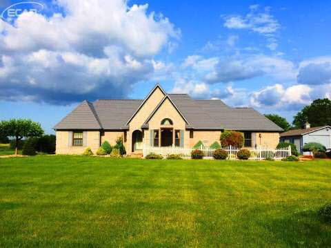 13407 Maple Road Birch Run, MI 48415 - Photo 1 of 62 20437933.JPG
