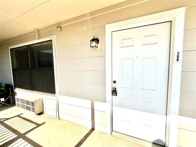 a bathroom with a tub