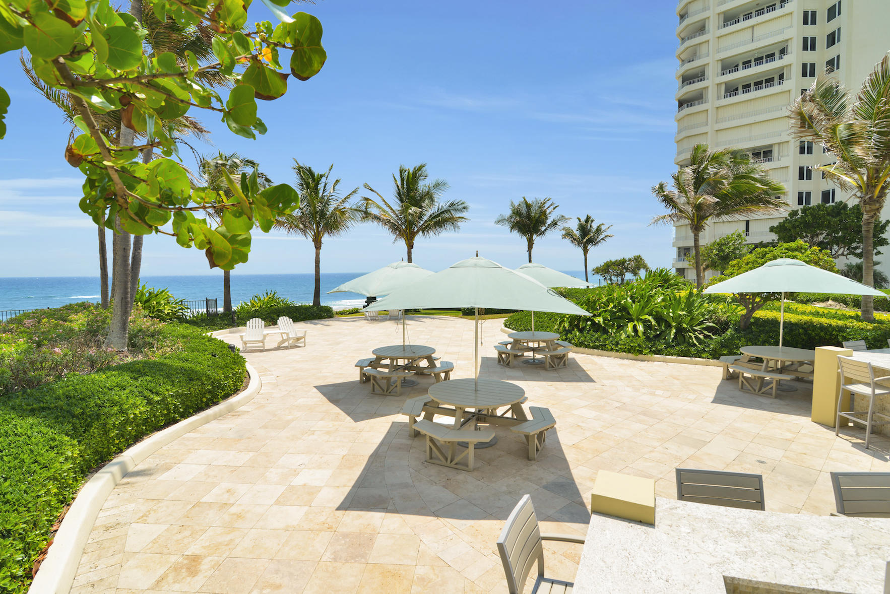 500 South Ocean Boulevard, Unit 803 Boca Raton, FL 33432 - Photo 39 of 72 Barbecues