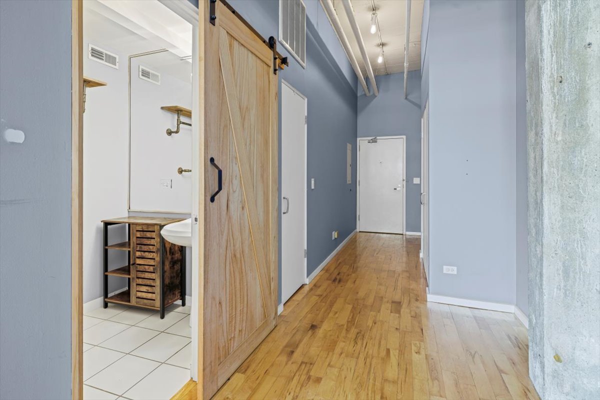 1528 South Wabash Avenue, Unit 606 Chicago, IL 60605 - Photo 18 of 25