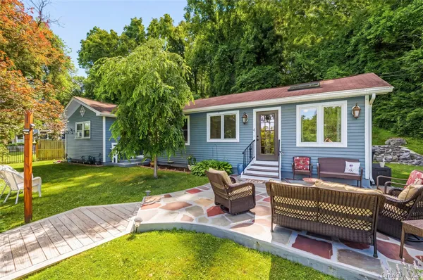 $449,900 | 4 Ram Road, Salisbury Mills, NY 12577