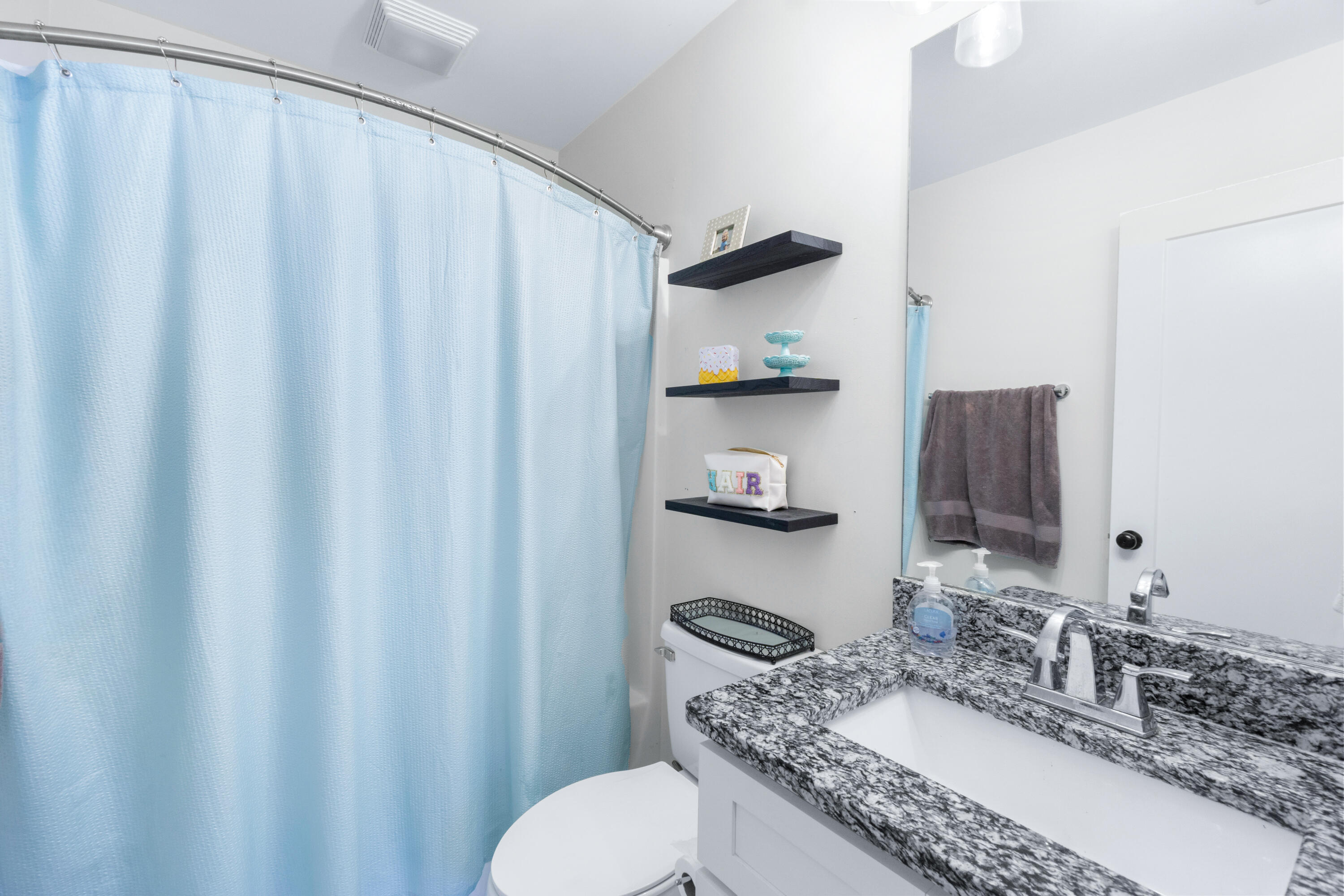 5394 Reneau Way Chattanooga, TN 37412 - Photo 21 of 36 Full Bathroom