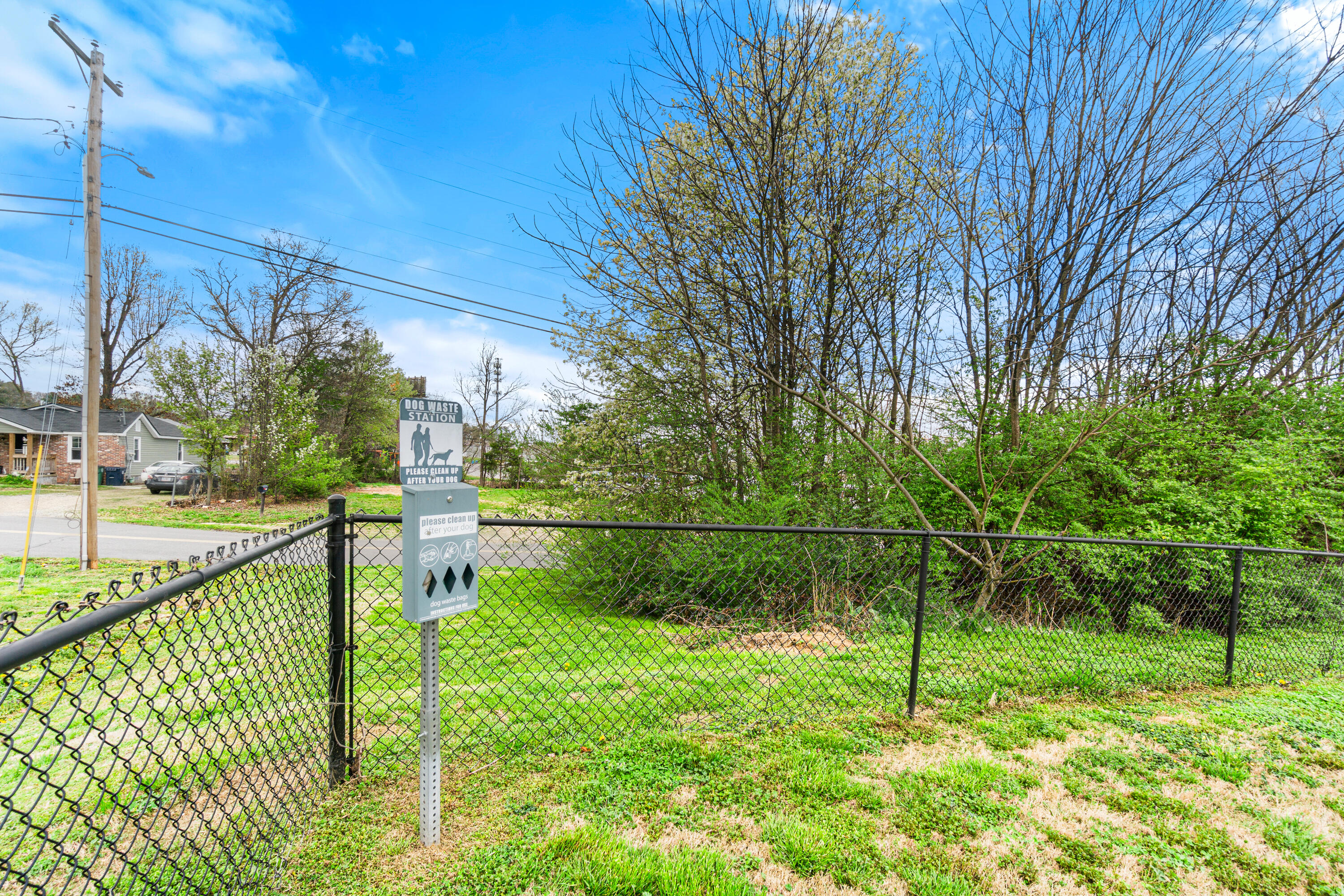 5394 Reneau Way Chattanooga, TN 37412 - Photo 30 of 36 Dog Park