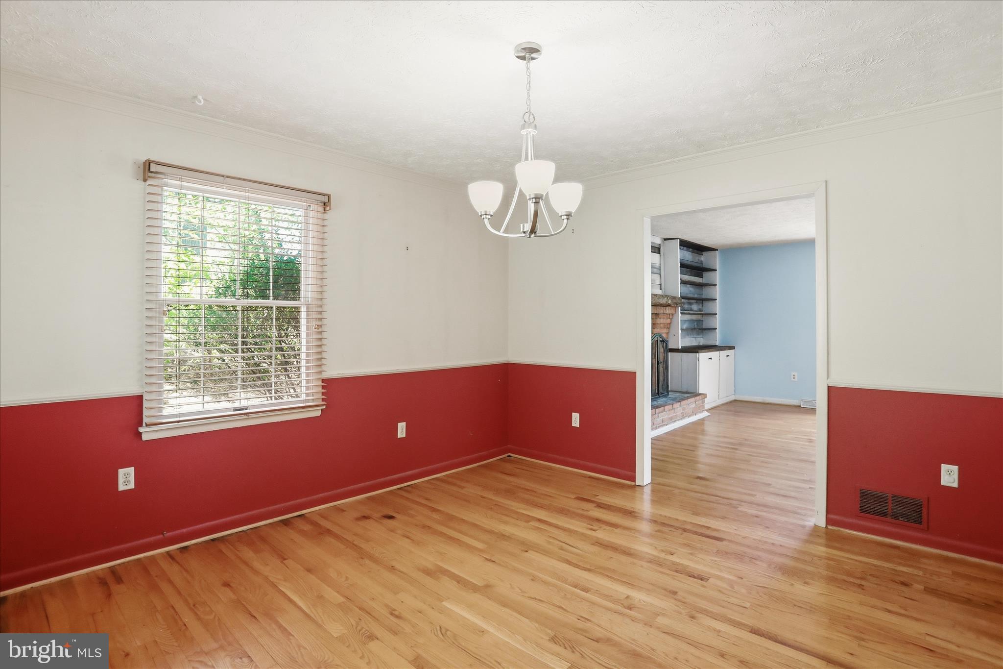 107 Oak Ridge Drive Stephens City, VA 22655 - Photo 23 of 49 Dining Room
