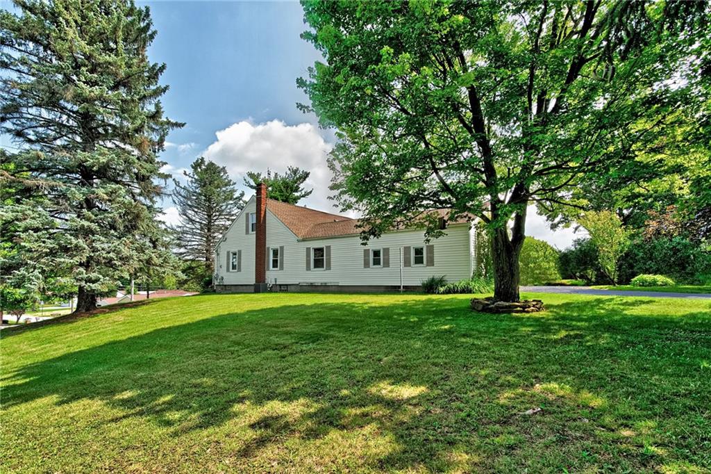 2211 Darlington Road Beaver Falls, PA 15010 - Photo 3 of 22 Gallery Image 3