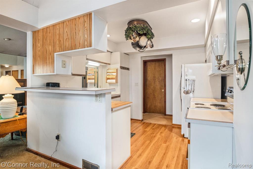 615 Range Road Marysville, MI 48040 - Photo 13 of 25
